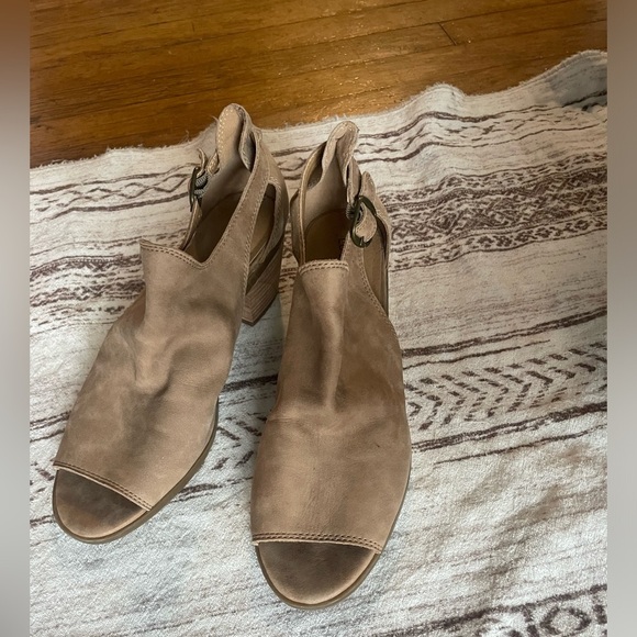 Lucky brand peep toe leather buckle booties size 9 - Picture 6 of 13